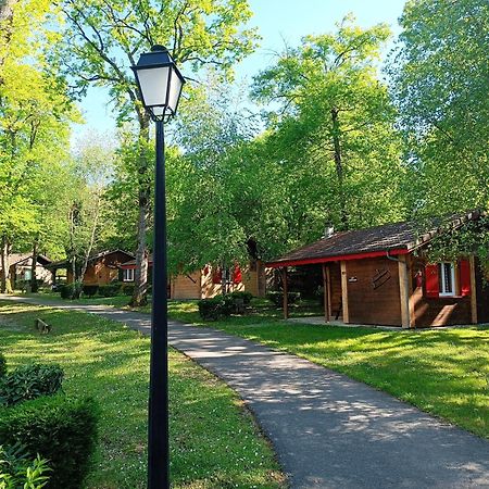 Camping Le Relais Du Leman Messery Εξωτερικό φωτογραφία
