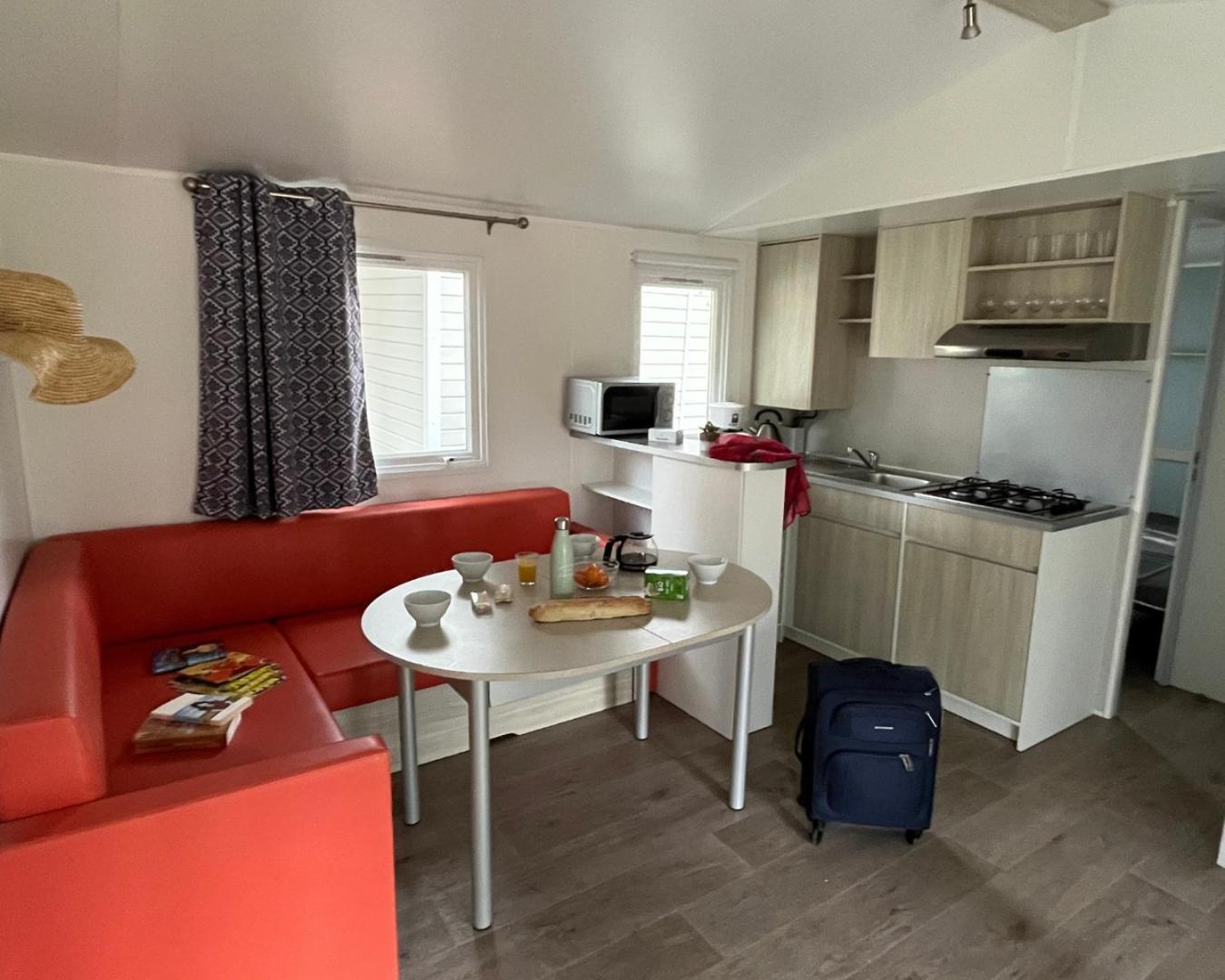 Camping Le Relais Du Leman Messery Εξωτερικό φωτογραφία